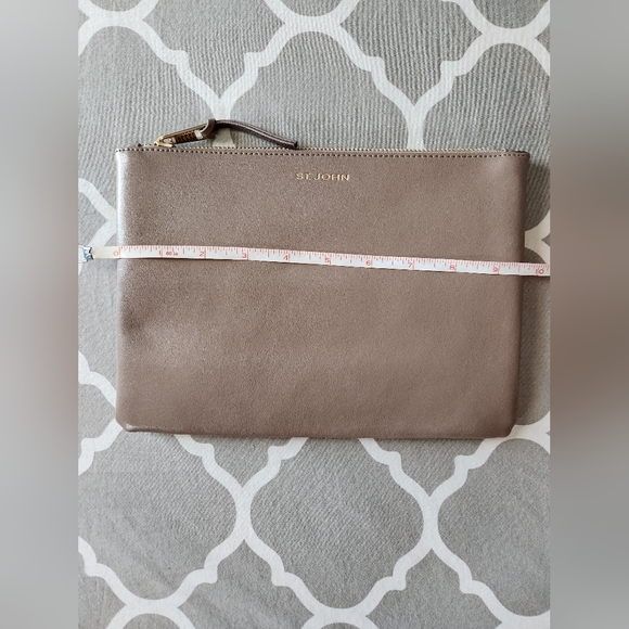 **St John Nude / Mauve Leather Gold Zip Clutch Bag - Picture 6 of 6
